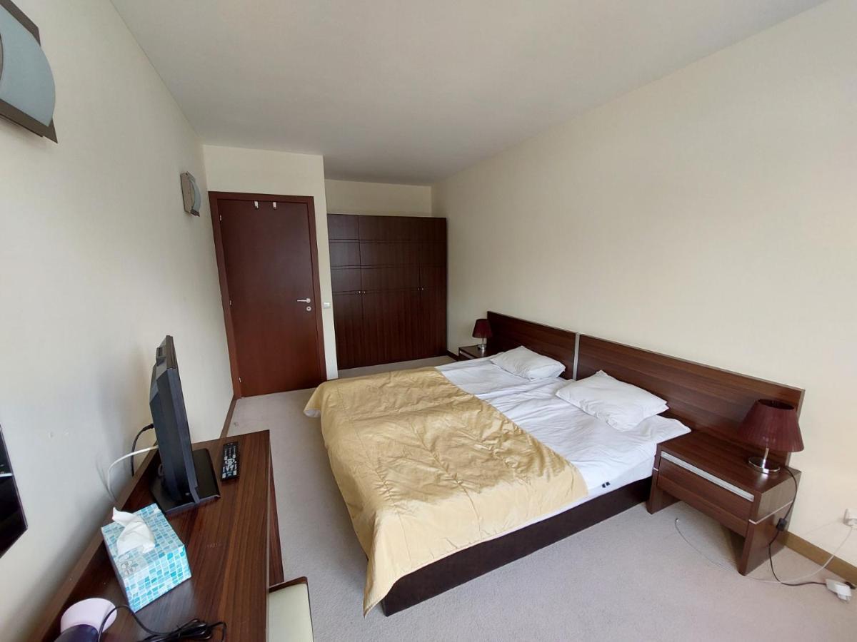 The View Apartment, Terra Complex Neighbour Building 반스코 외부 사진